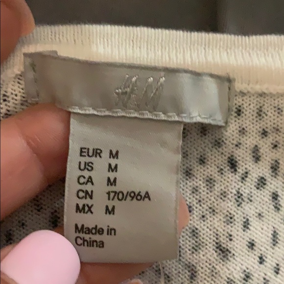 H&M Blouse / Cardigan - Picture 4 of 4